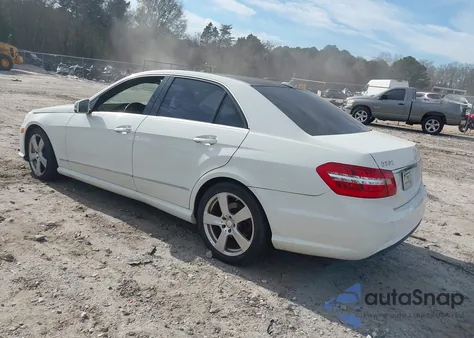 2010 Mercedes-Benz E 350 4Matic из США, поврежденный, VIN WDDHF8HB1AA116301